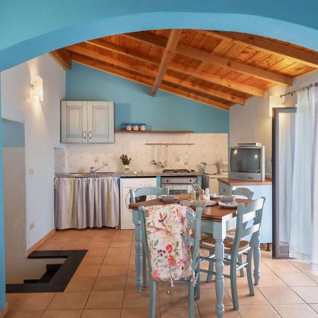 Apartment Azzurro By Interhome Vasia Luaran gambar